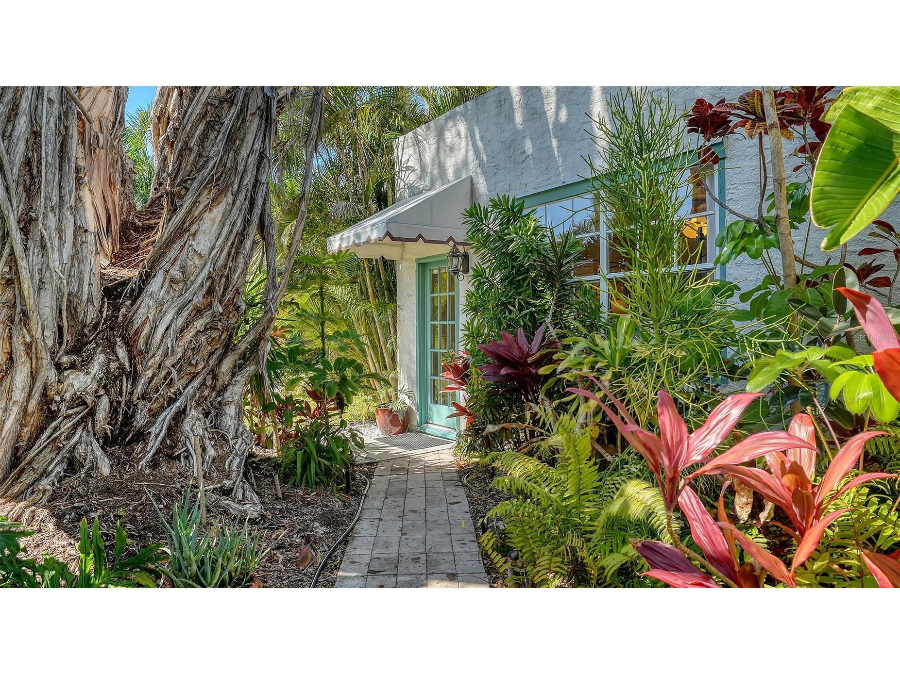 547 N Shore Drive Sarasota FL 34234 A4682843 image45