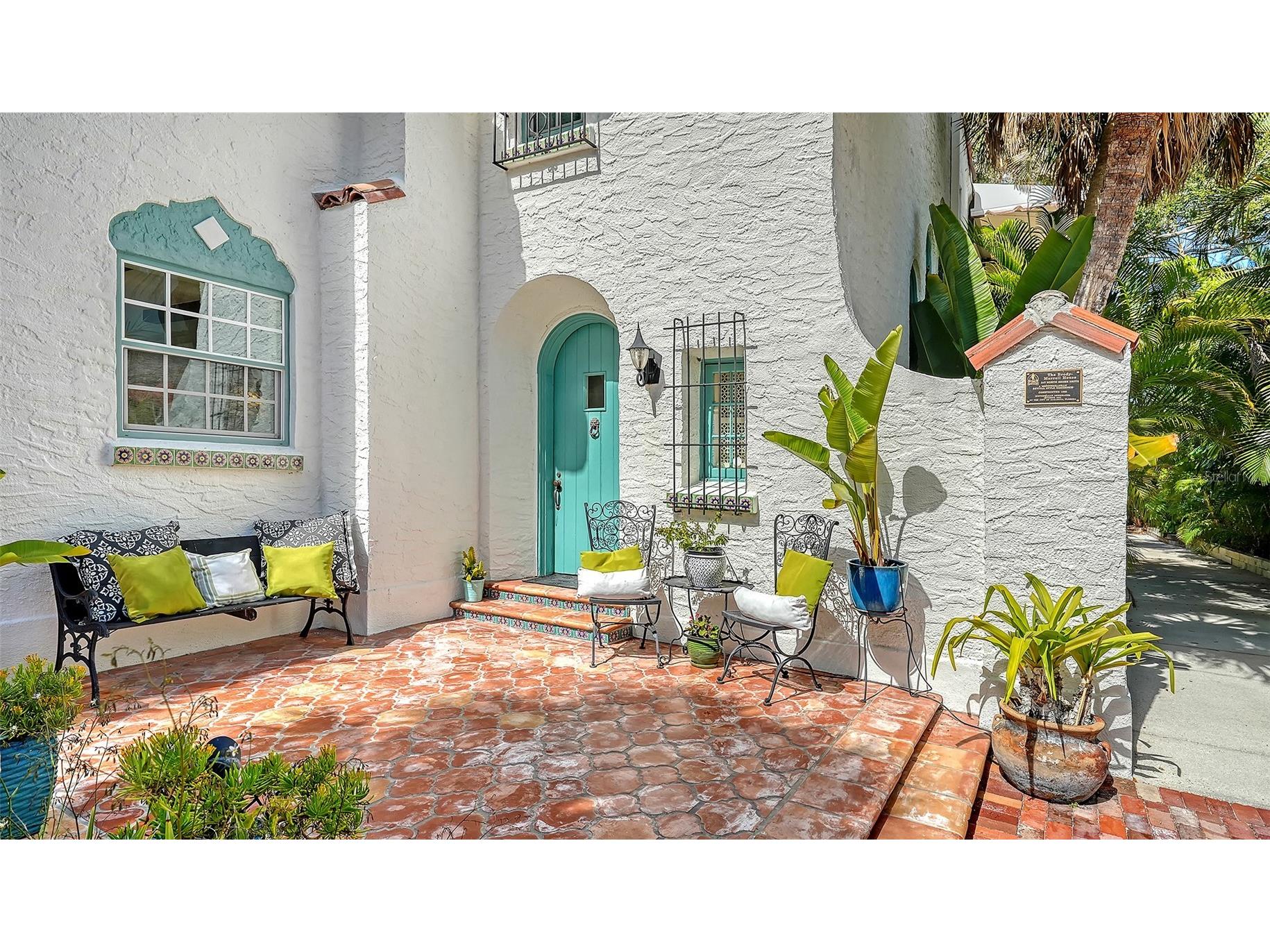 547 N Shore Drive Sarasota FL 34234 A4682843 image5