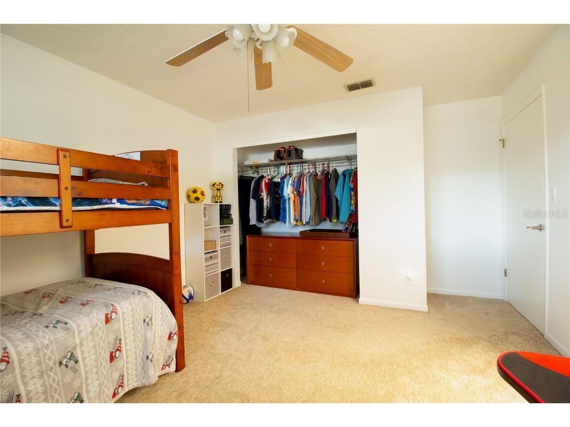 547 Oleander Way S Saint Petersburg FL 33707 TB8442501 image32