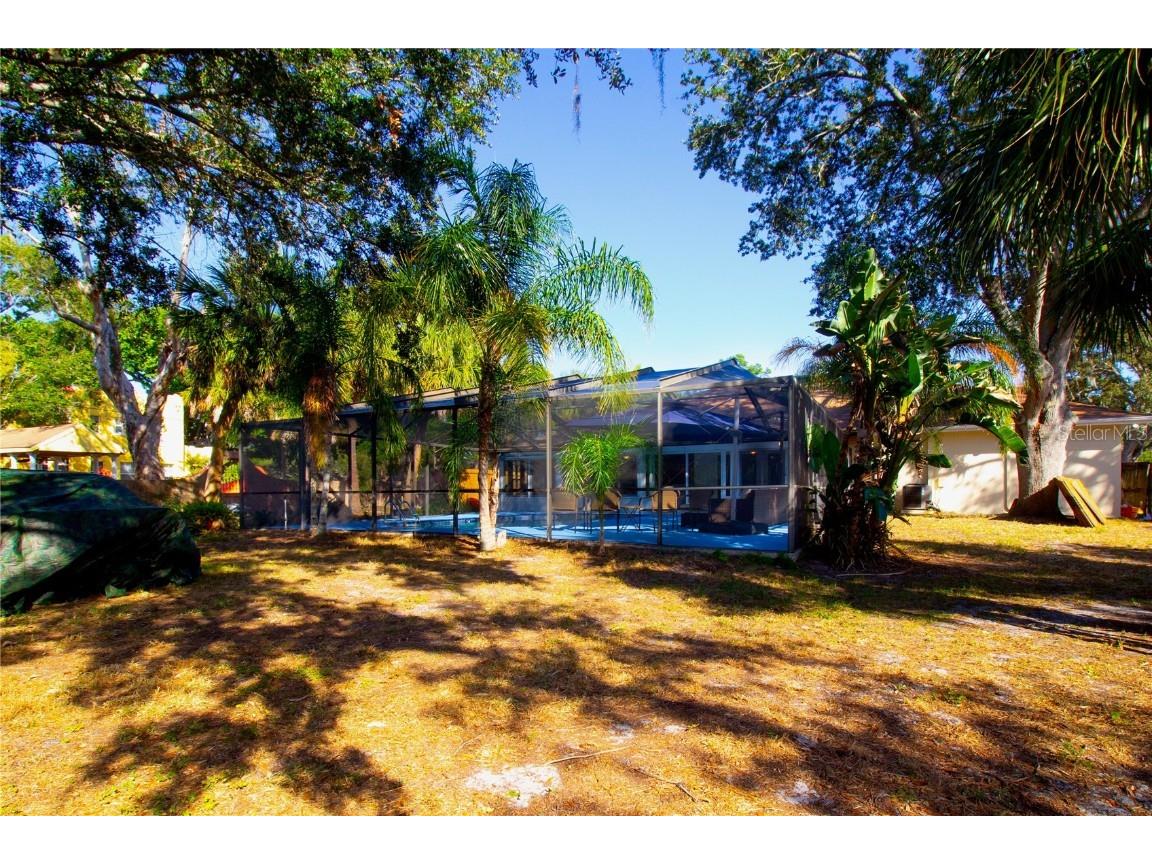 547 Oleander Way S Saint Petersburg FL 33707 TB8442501 image44