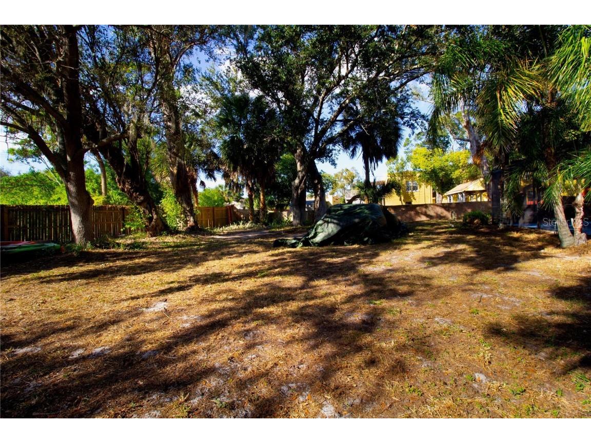 547 Oleander Way S Saint Petersburg FL 33707 TB8442501 image45