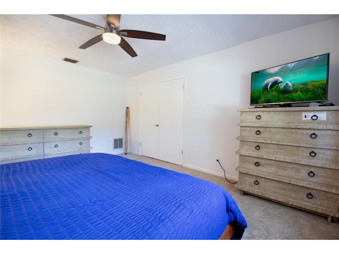 547 Oleander Way S Saint Petersburg FL 33707 TB8442501 image8