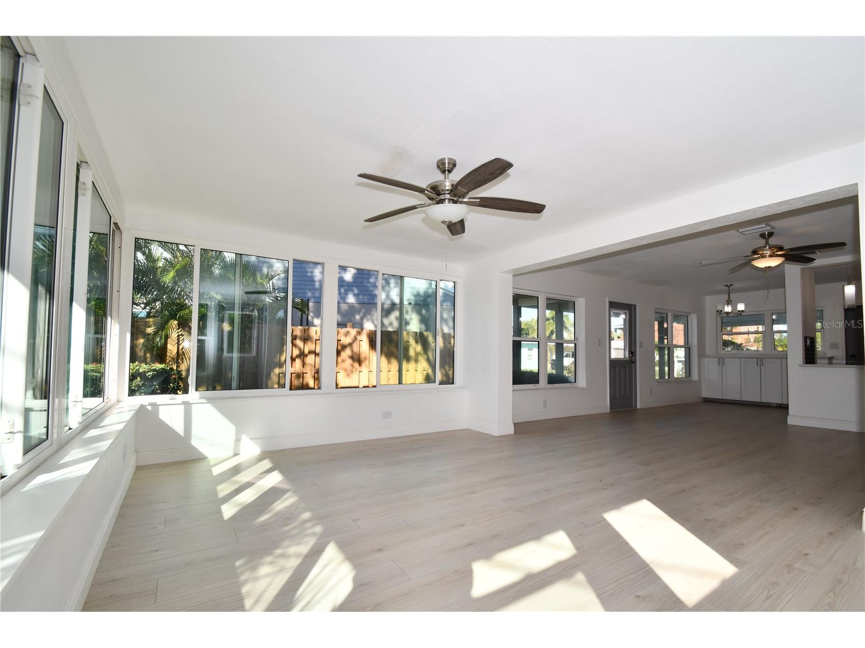 547 Trade Winds Drive Dunedin FL 34698 TB8460128 image9