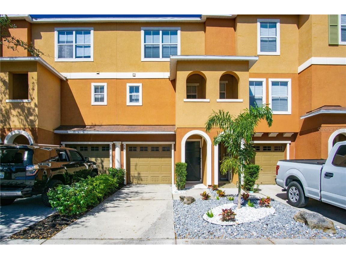 547 Vincinda Crest Way Tampa FL 33619 T3358833 image1