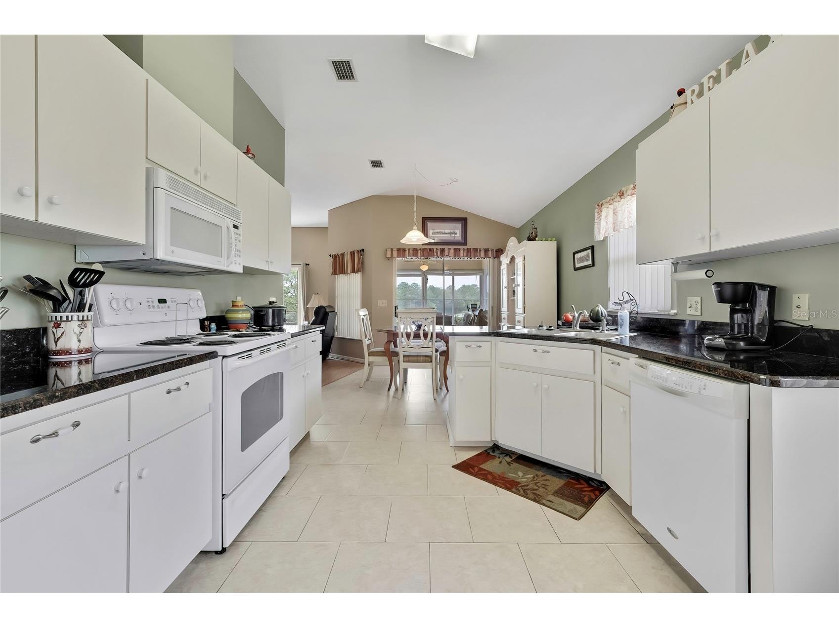 547 W Hillwood Path Beverly Hills FL 34465 W7886594 image9