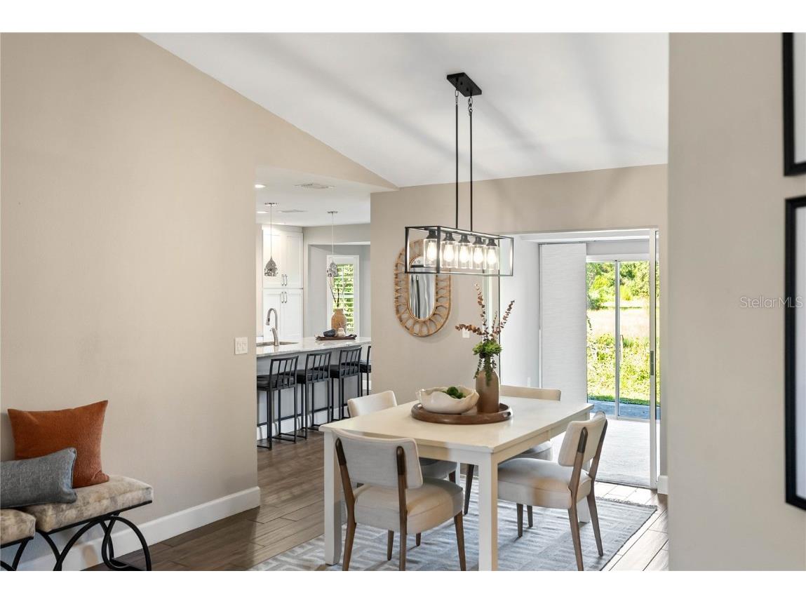 5471 Cynthia Lane Sarasota FL 34235 A4662145 image12