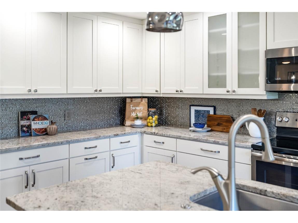 5471 Cynthia Lane Sarasota FL 34235 A4662145 image19