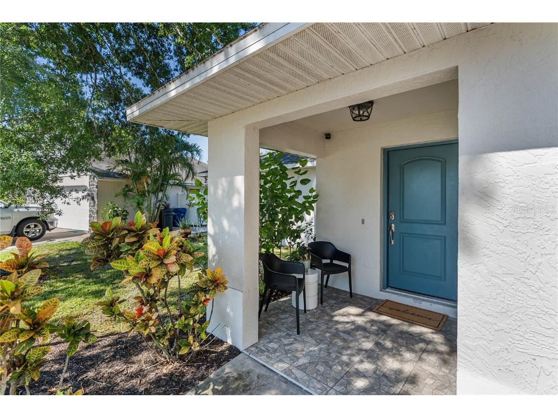 5471 Cynthia Lane Sarasota FL 34235 A4662145 image2