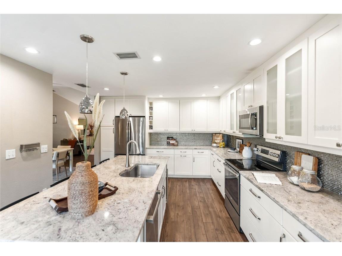 5471 Cynthia Lane Sarasota FL 34235 A4662145 image20