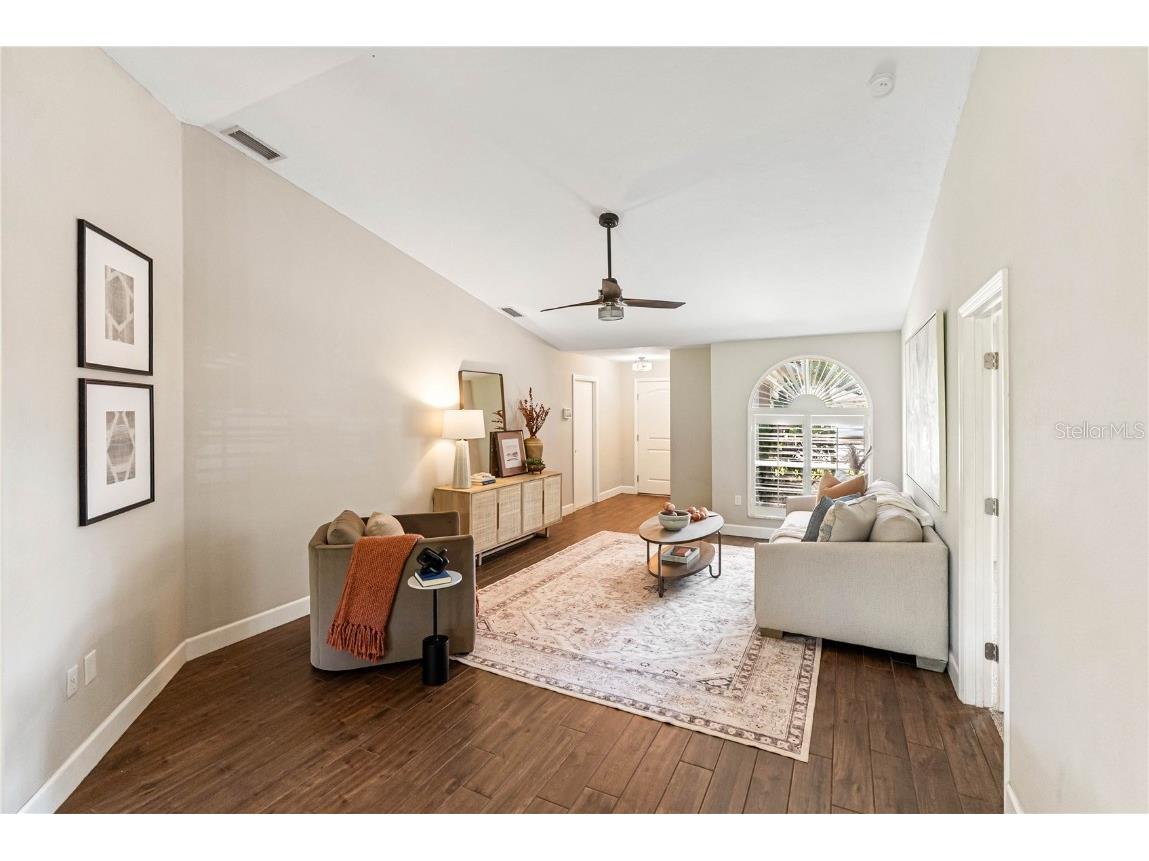 5471 Cynthia Lane Sarasota FL 34235 A4662145 image7