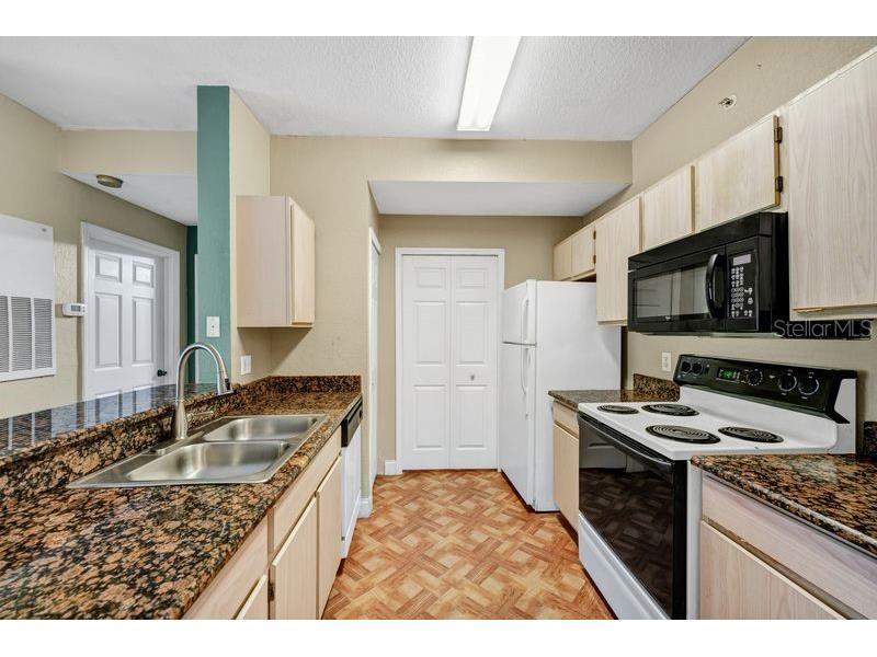 5471 Vineland Road #7301 Orlando FL 32811 O6389405 image3