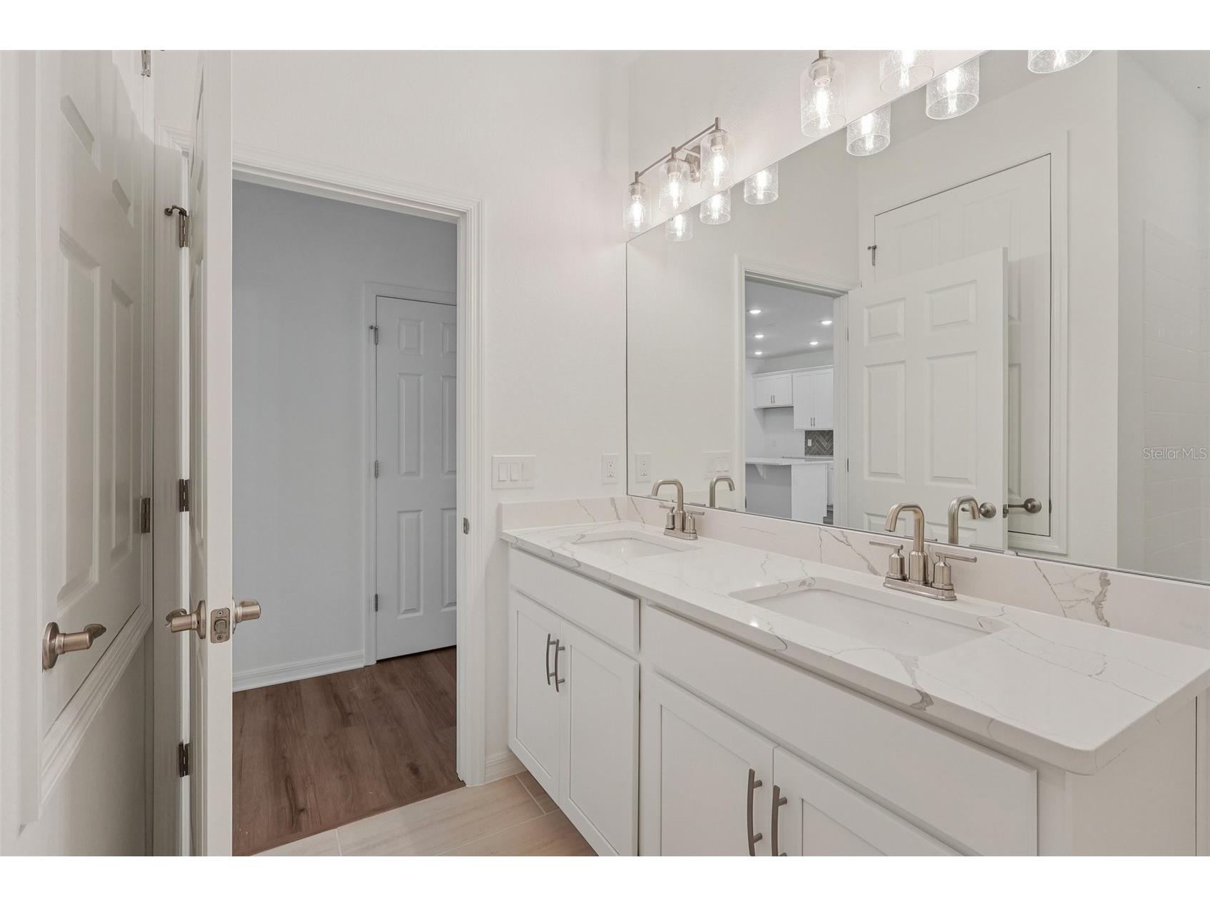 5472 Hanover Square Saint Cloud FL 34771 O6336223 image10