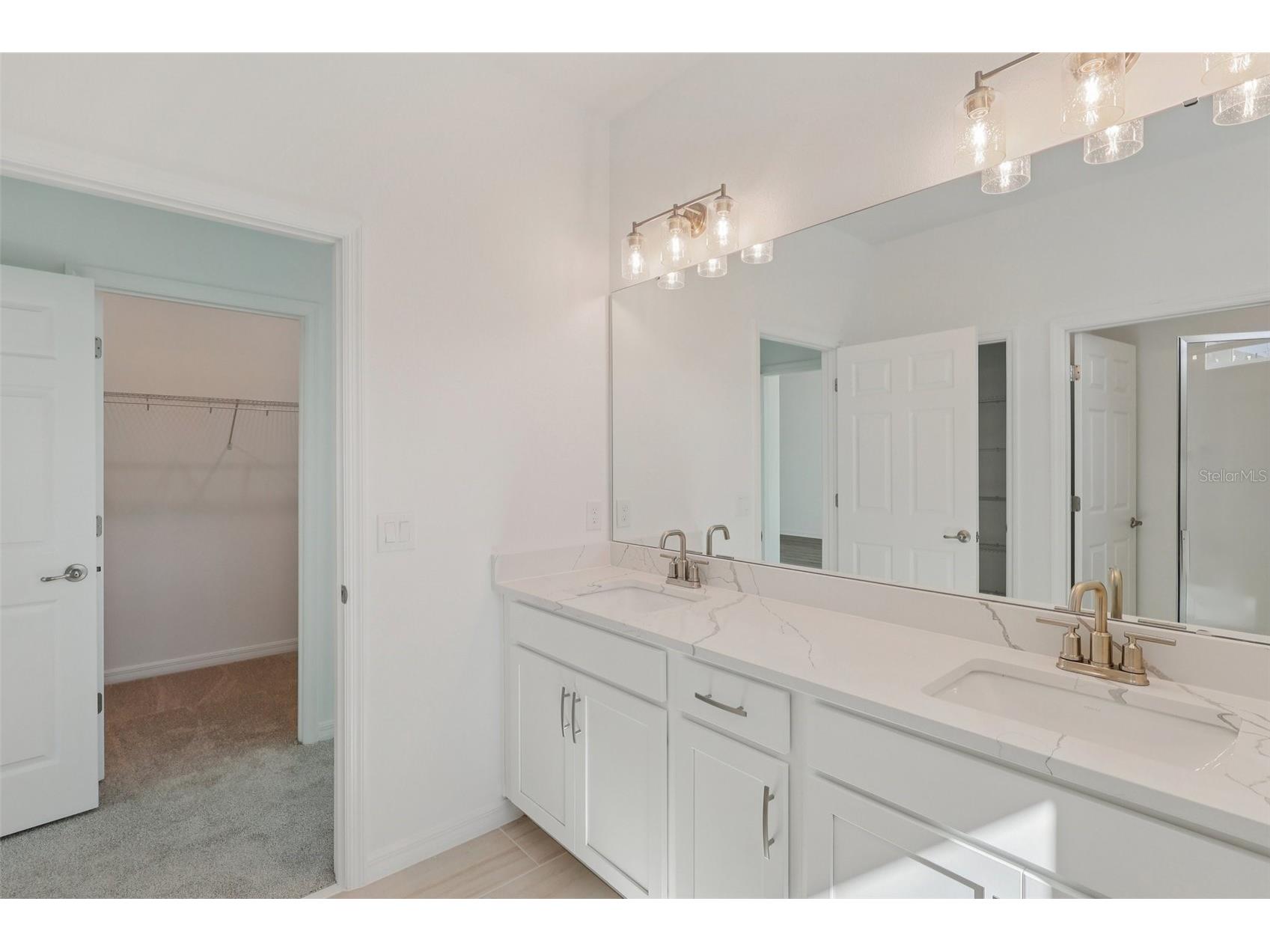 5472 Hanover Square Saint Cloud FL 34771 O6336223 image17