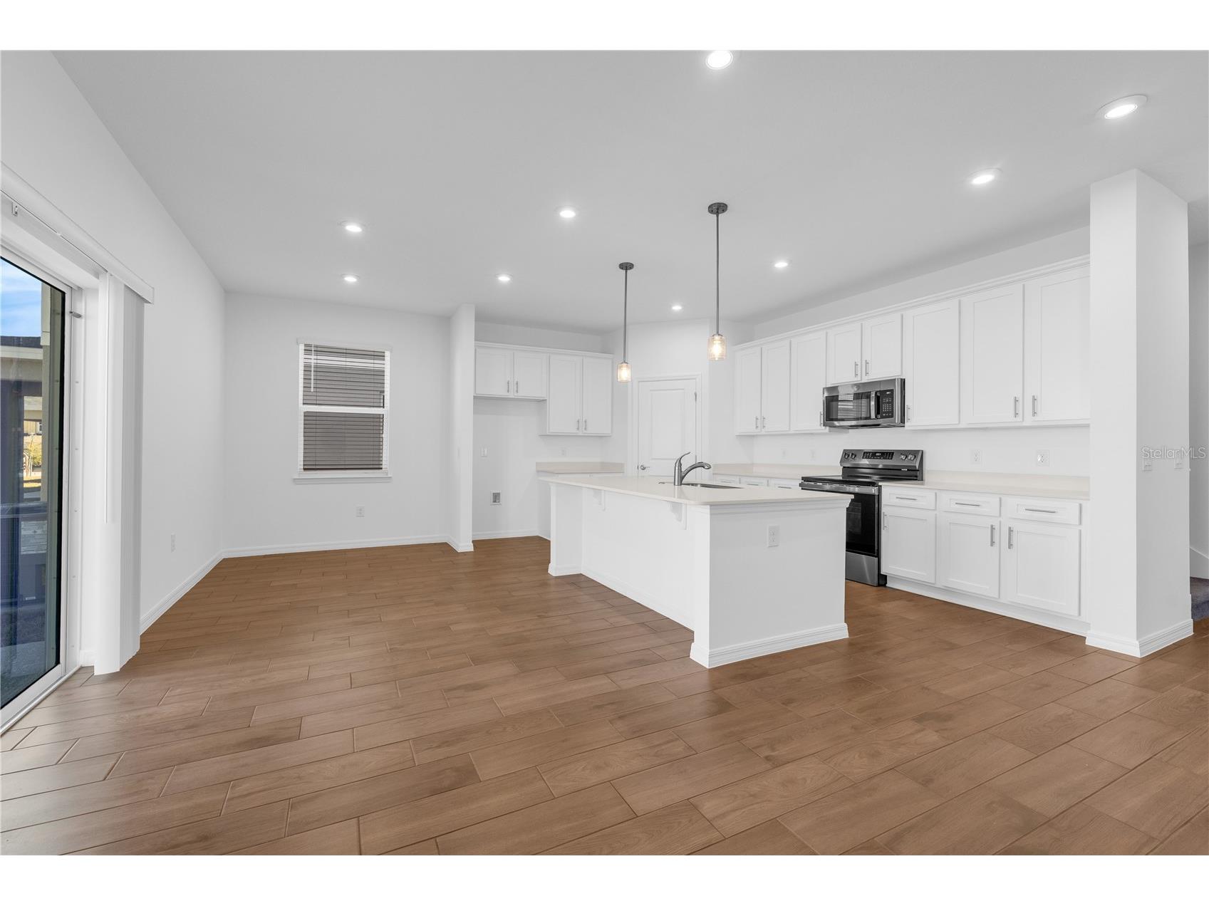5472 Meadow Walk Drive Davenport FL 33837 O6389450 image9