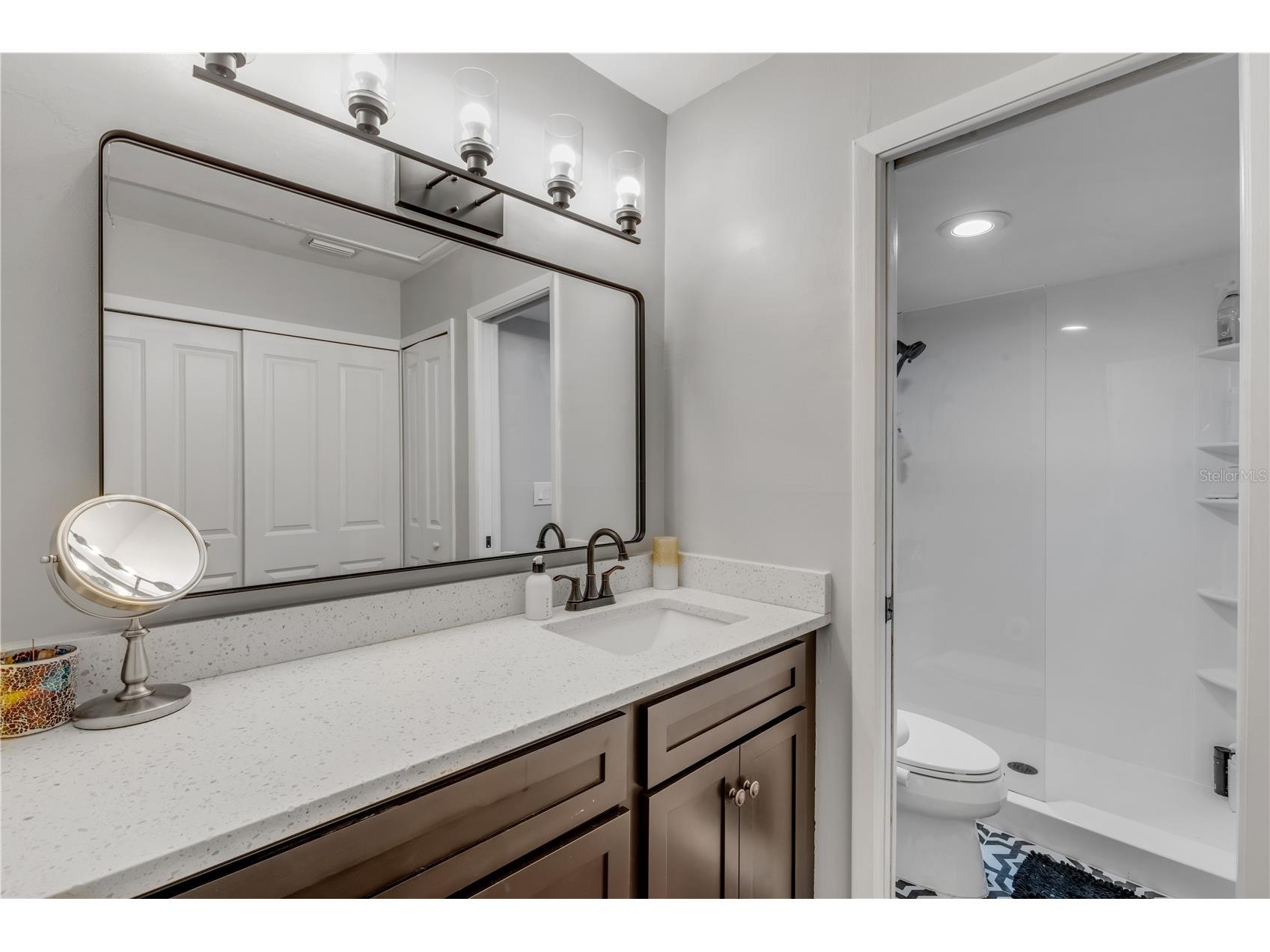 5472 Pine Creek Drive #2006B Orlando FL 32811 O6408004 image14