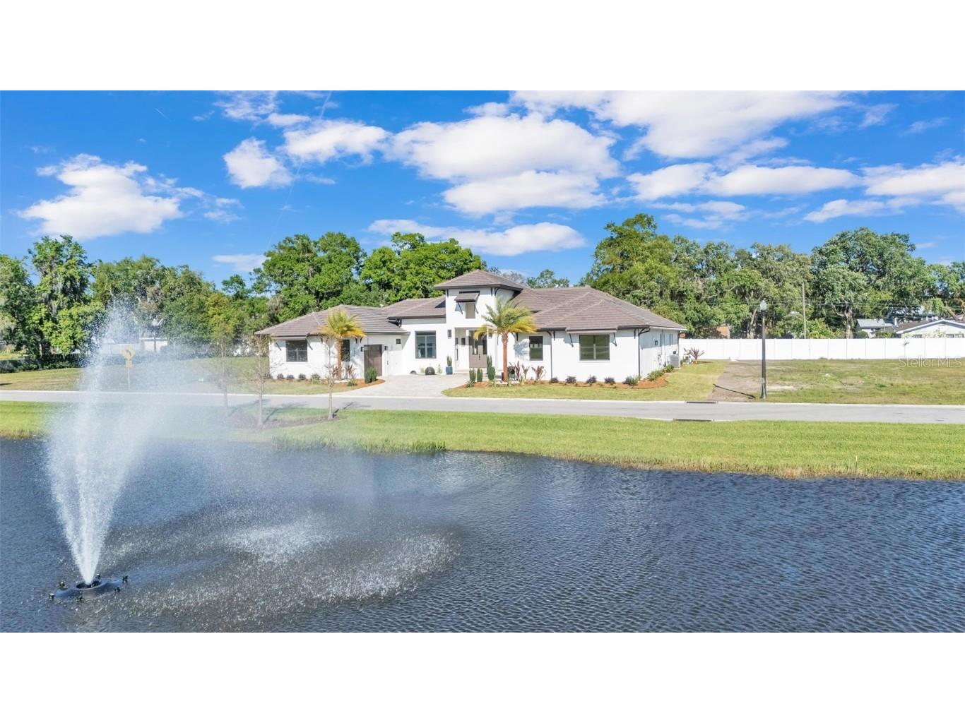 5472 Shoreview Drive Lakeland FL 33809 L4951812 image2