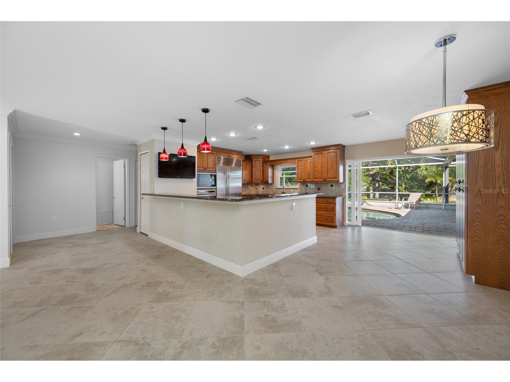 5473 97th Way N Saint Petersburg FL 33708 TB8467916 image12