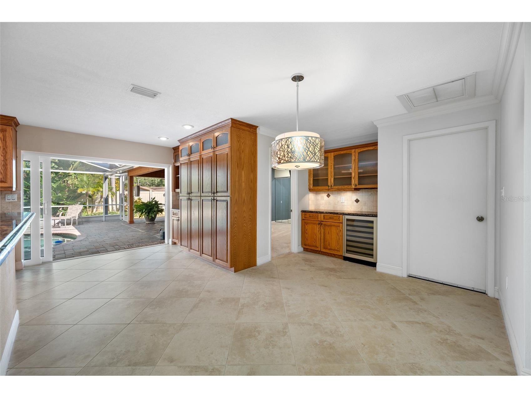 5473 97th Way N Saint Petersburg FL 33708 TB8467916 image26