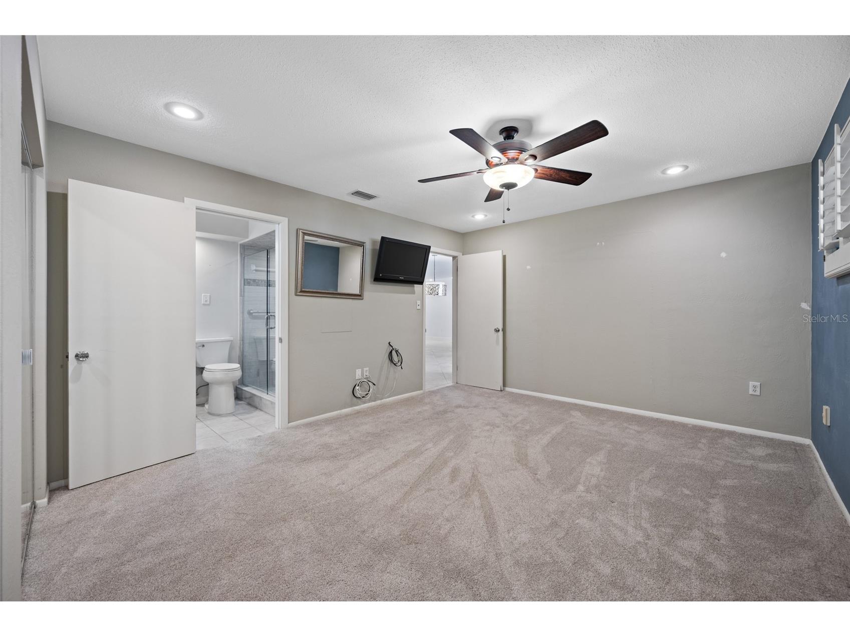 5473 97th Way N Saint Petersburg FL 33708 TB8467916 image31