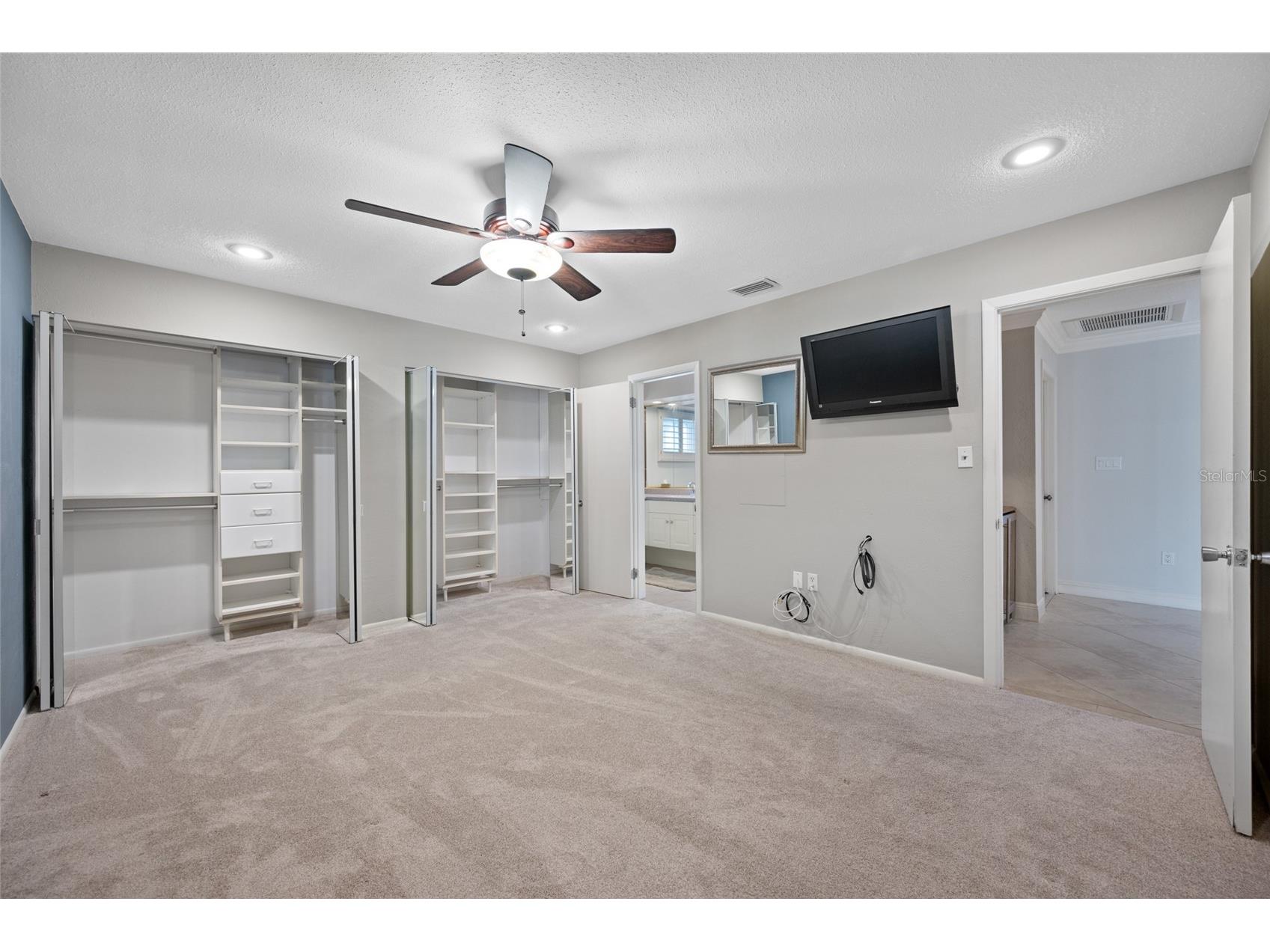 5473 97th Way N Saint Petersburg FL 33708 TB8467916 image32