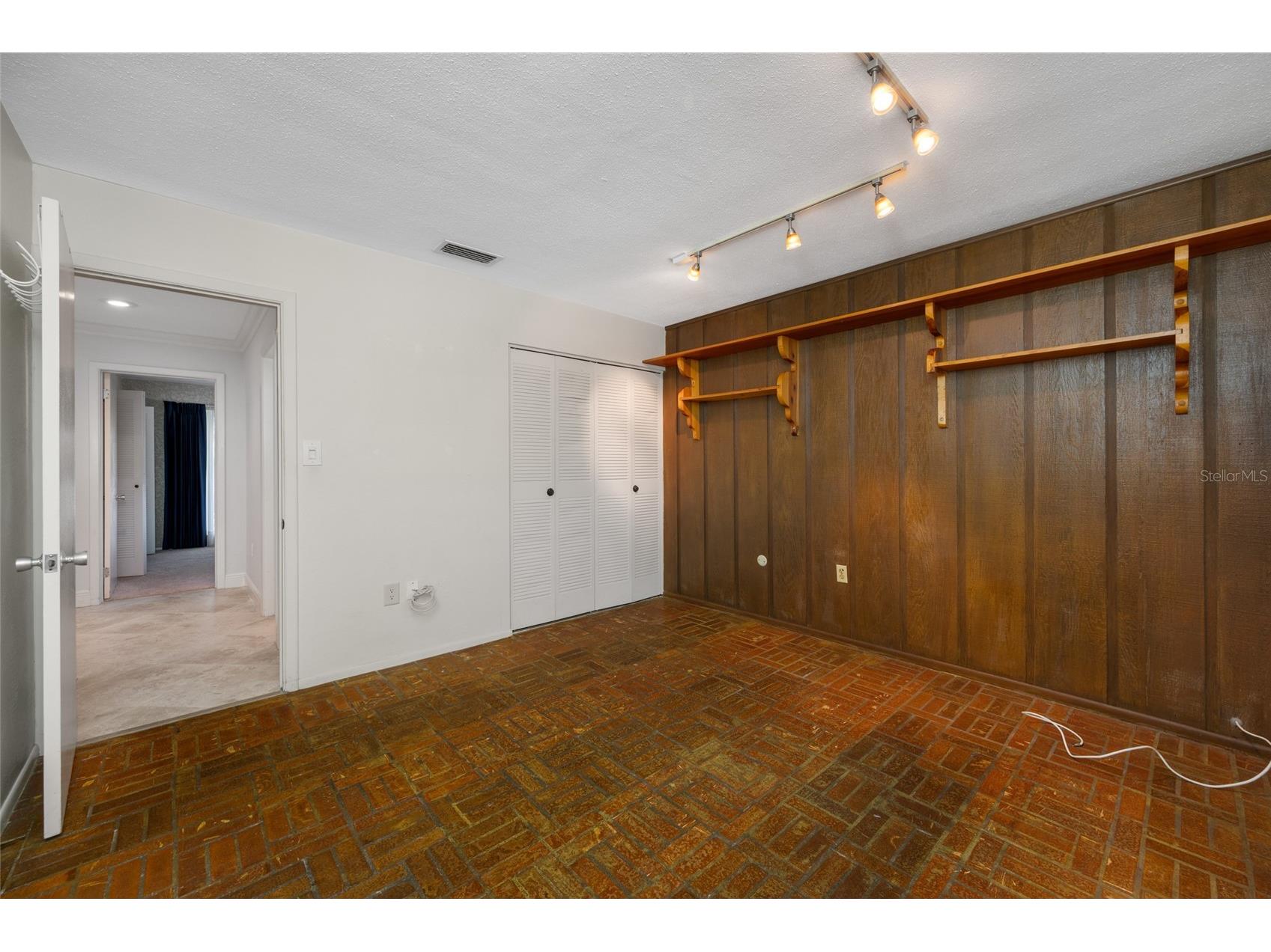 5473 97th Way N Saint Petersburg FL 33708 TB8467916 image45