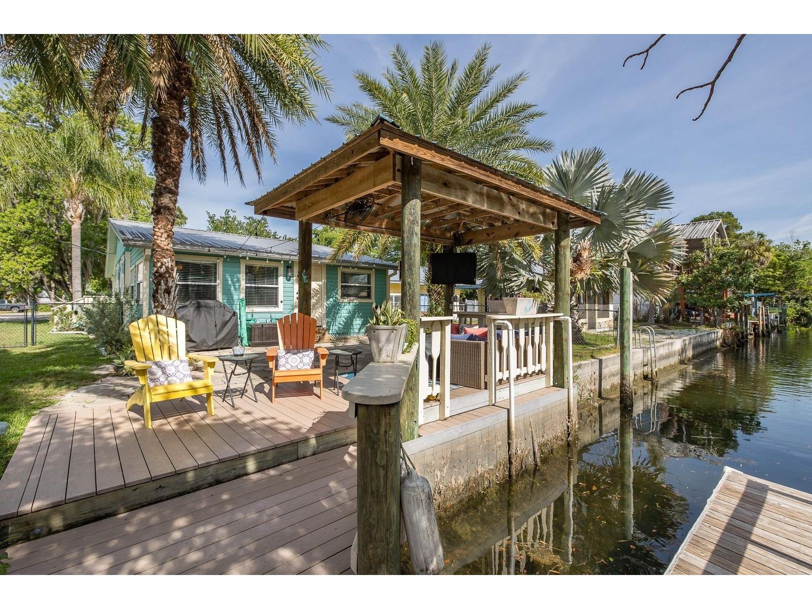 5473 Darlene Street Weeki Wachee FL 34607 - WEEKI WACHEE RIVER W7885572 image18