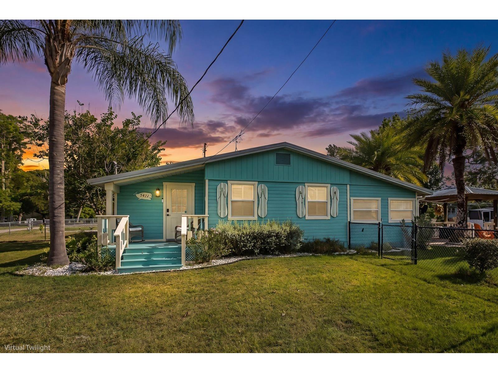 5473 Darlene Street Weeki Wachee FL 34607 - WEEKI WACHEE RIVER W7885572 image2