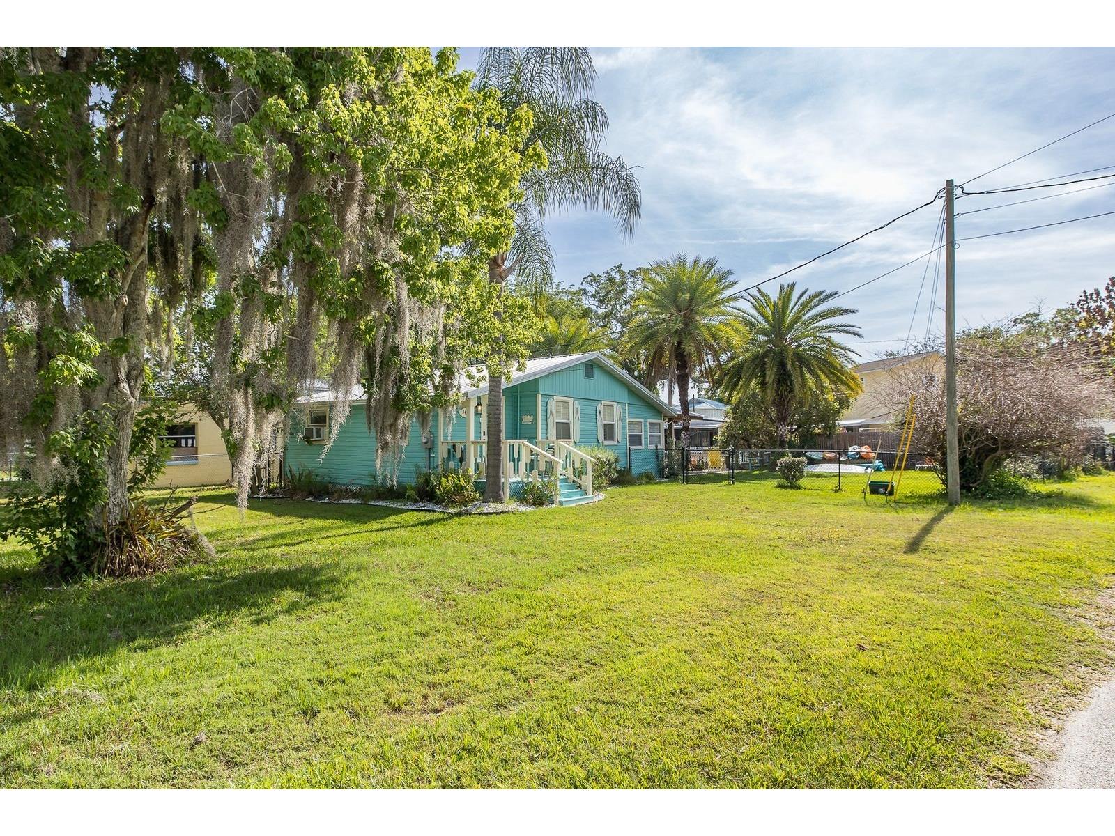 5473 Darlene Street Weeki Wachee FL 34607 - WEEKI WACHEE RIVER W7885572 image30