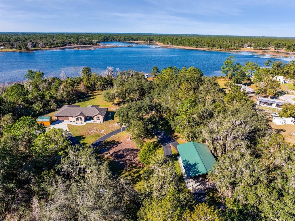 54735 Park Road Astor FL 32102 - LAKE SCHIMMERHORN V4934002 image1