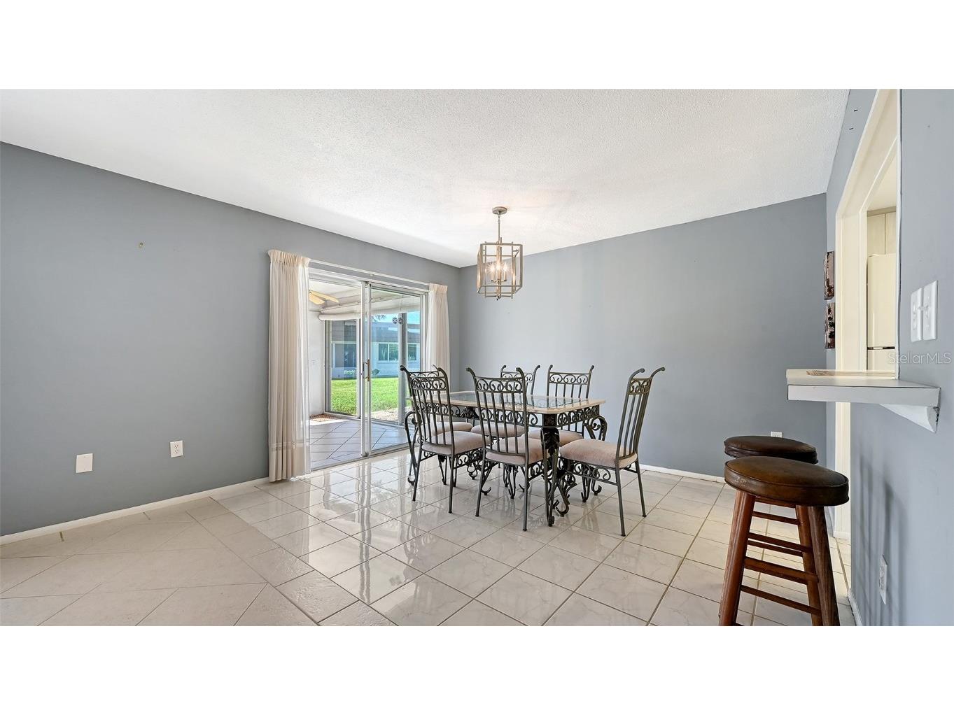 5474 Riverbluff Circle #V35 Sarasota FL 34231 A4669393 image11