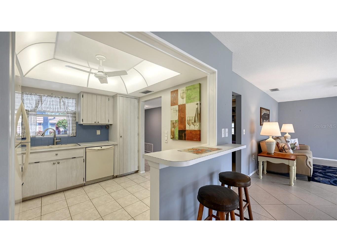 5474 Riverbluff Circle #V35 Sarasota FL 34231 A4669393 image15