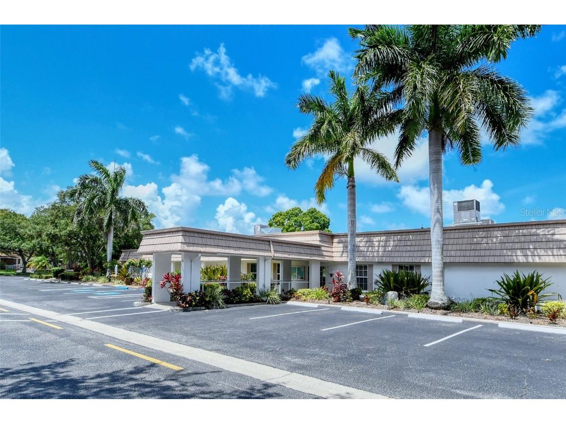 5474 Riverbluff Circle #V35 Sarasota FL 34231 A4669393 image31
