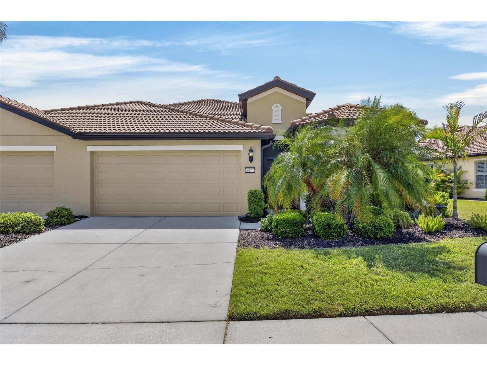 5474 Sunset Falls Drive Apollo Beach FL 33572 TB8498511 image1