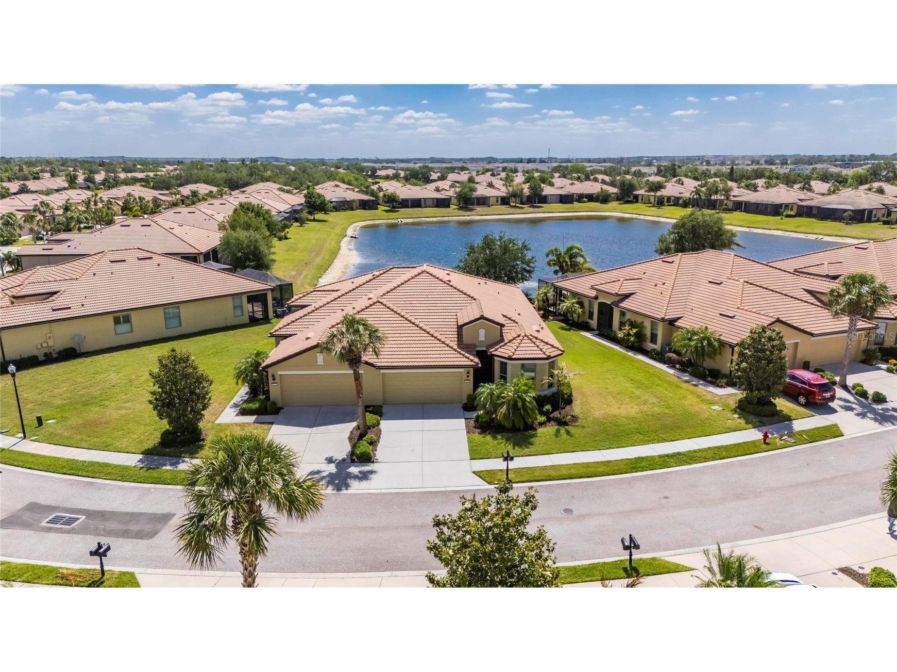 5474 Sunset Falls Drive Apollo Beach FL 33572 TB8498511 image2