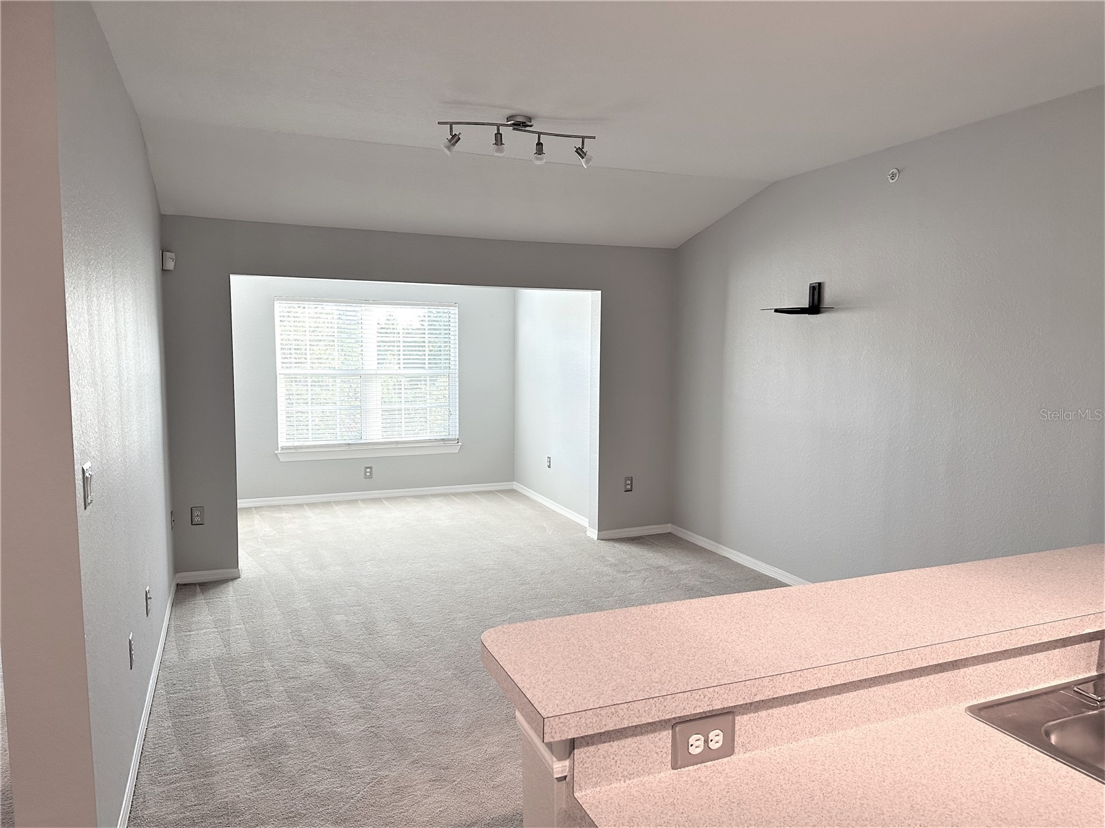 5475 Vineland Road #8304 Orlando FL 32811 O6413185 image8