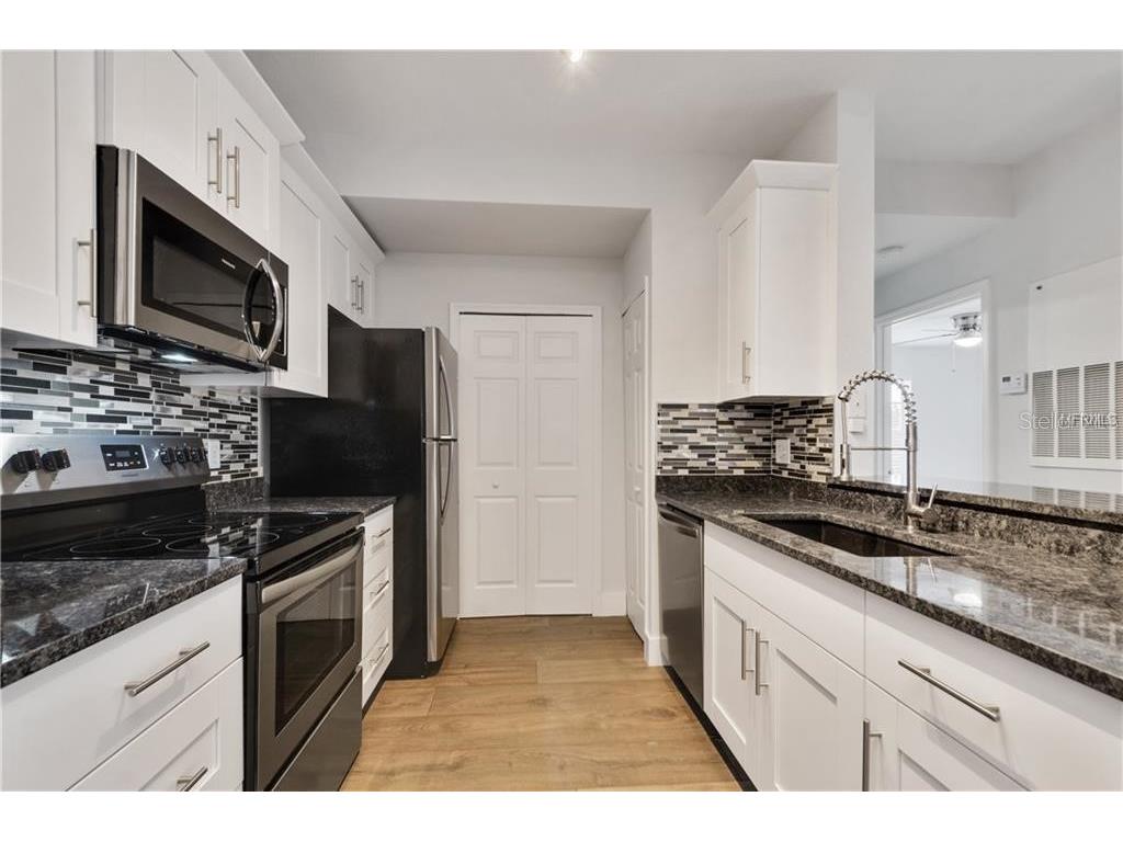 5475 Vineland Road #8306 Orlando FL 32811 O6209794 image7