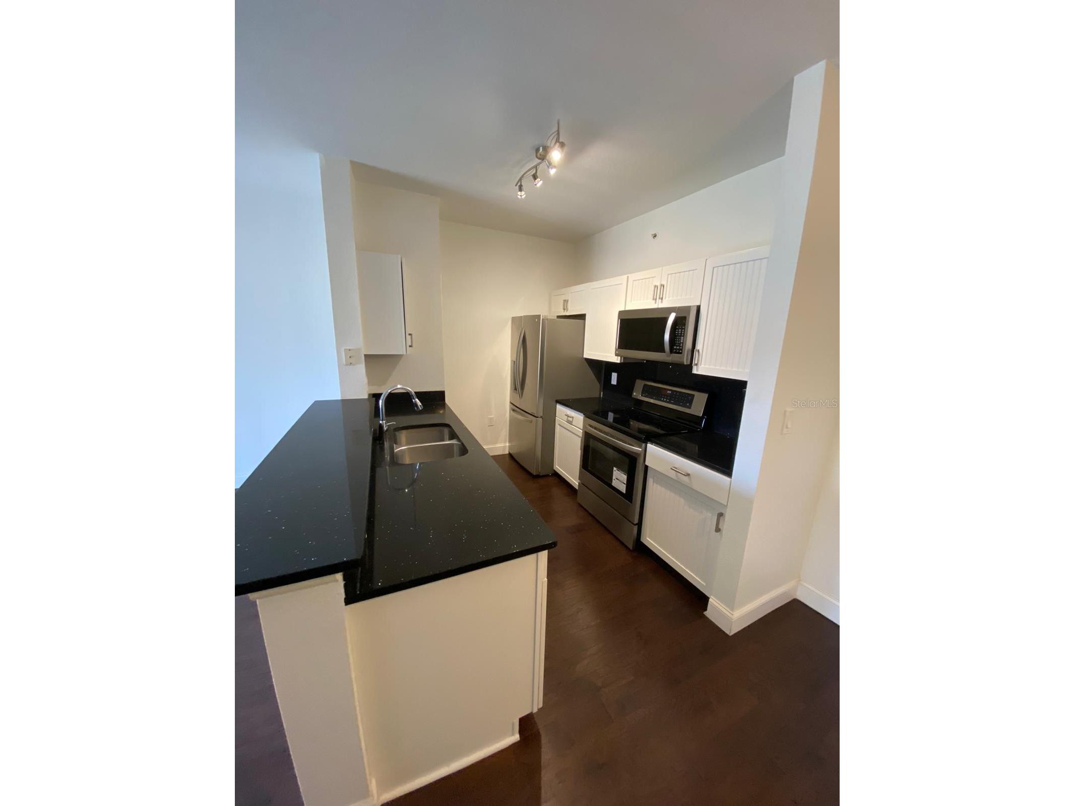 5475 Vineland Road #8311 Orlando FL 32811 O6396928 image4