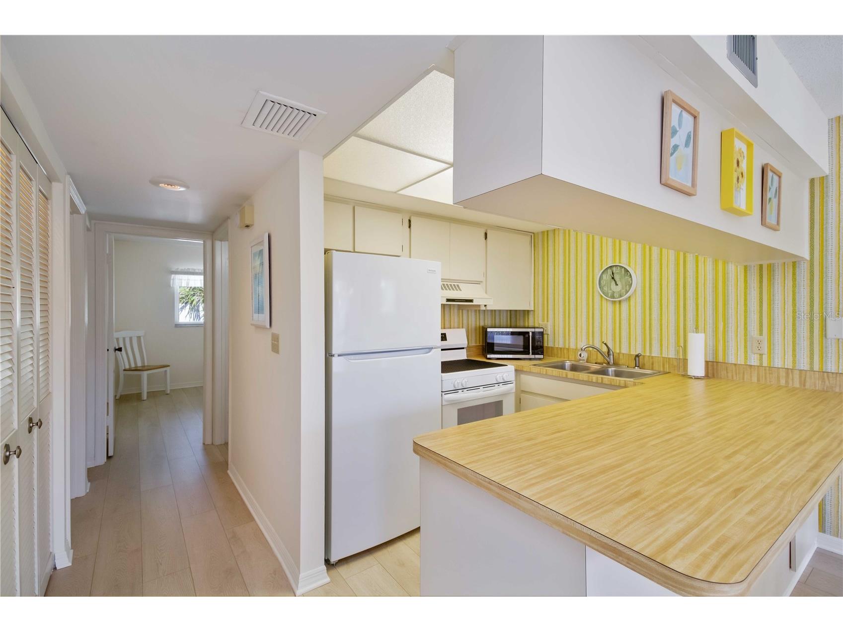 5476 Swift Road #19 Sarasota FL 34231 A4689984 image14