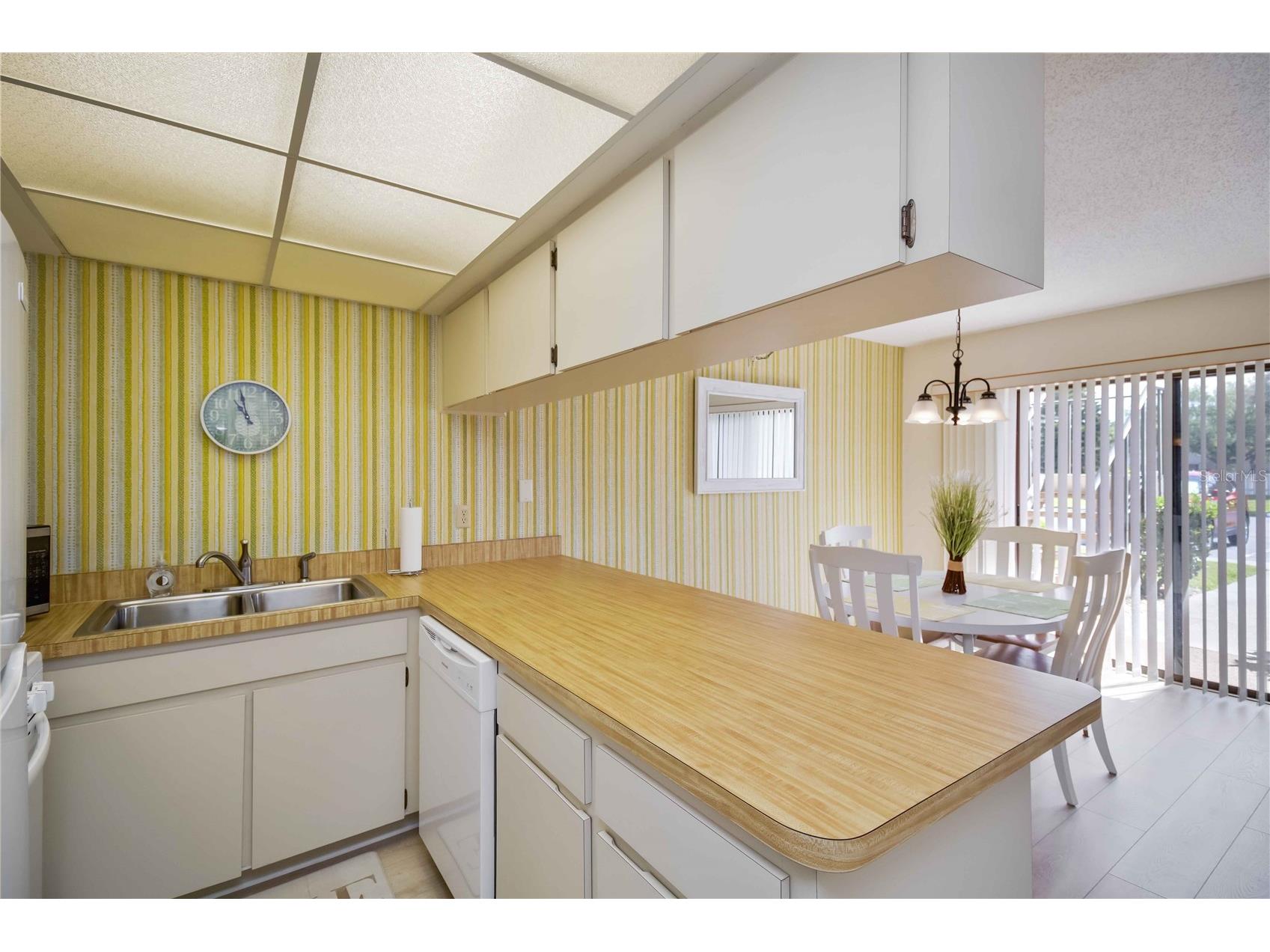 5476 Swift Road #19 Sarasota FL 34231 A4689984 image16