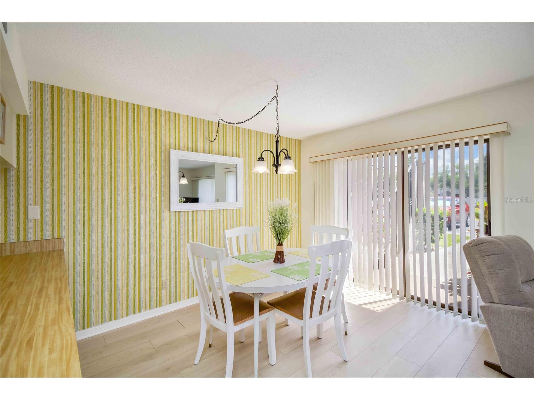 5476 Swift Road #19 Sarasota FL 34231 A4689984 image9
