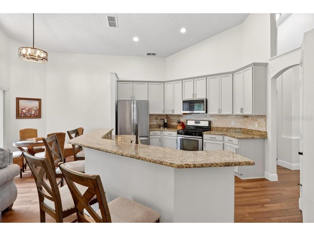 5477 Glen Oak Place Sanford FL 32771 O6394955 image2
