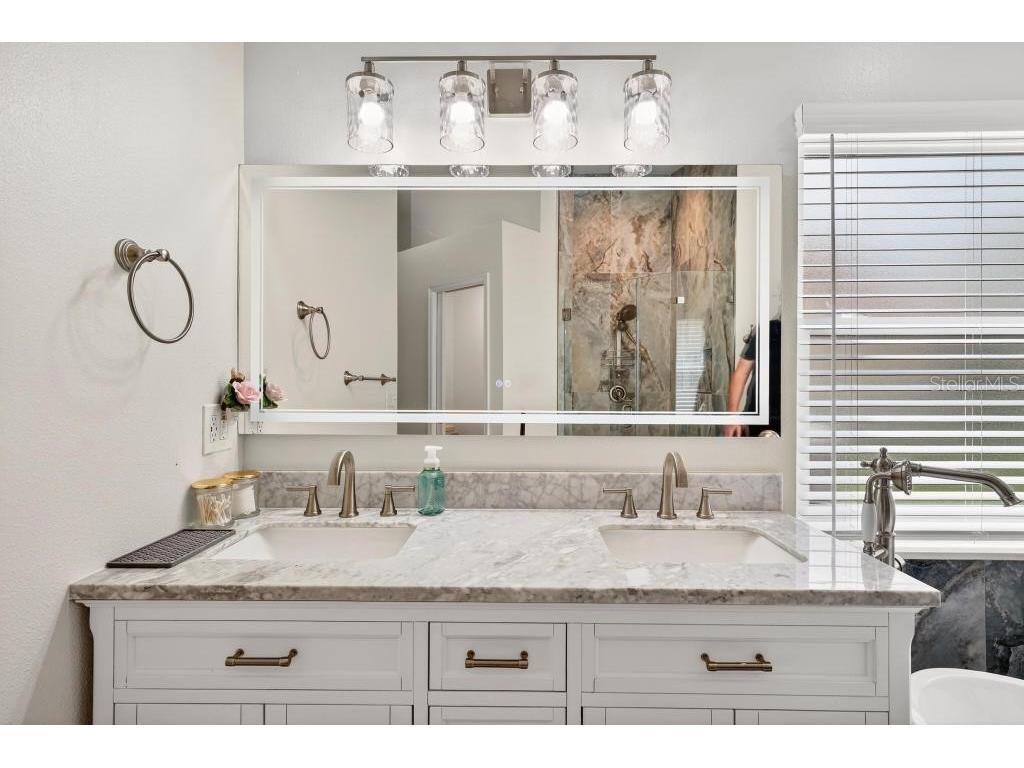 5477 Glen Oak Place Sanford FL 32771 O6394955 image56