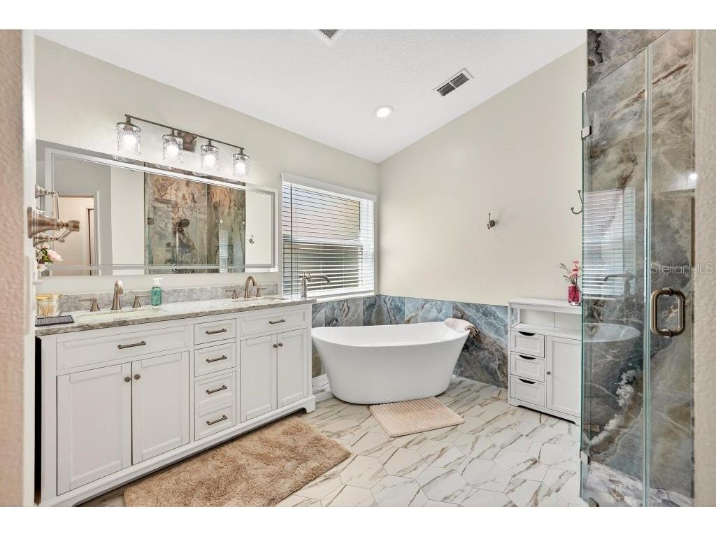 5477 Glen Oak Place Sanford FL 32771 O6394955 image8
