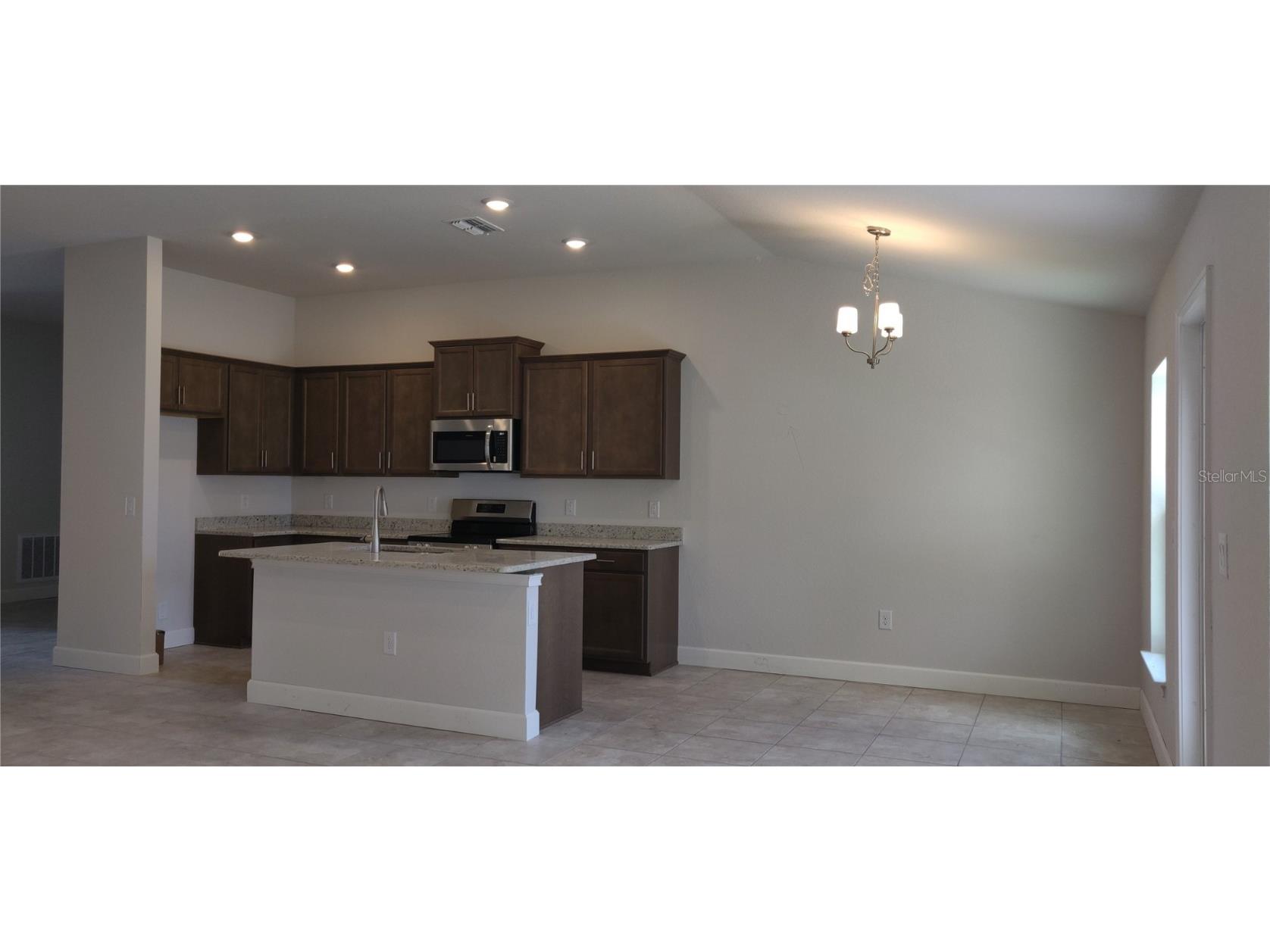 5477 Ocean Breeze Drive Spring Hill FL 34609 OM708743 image2