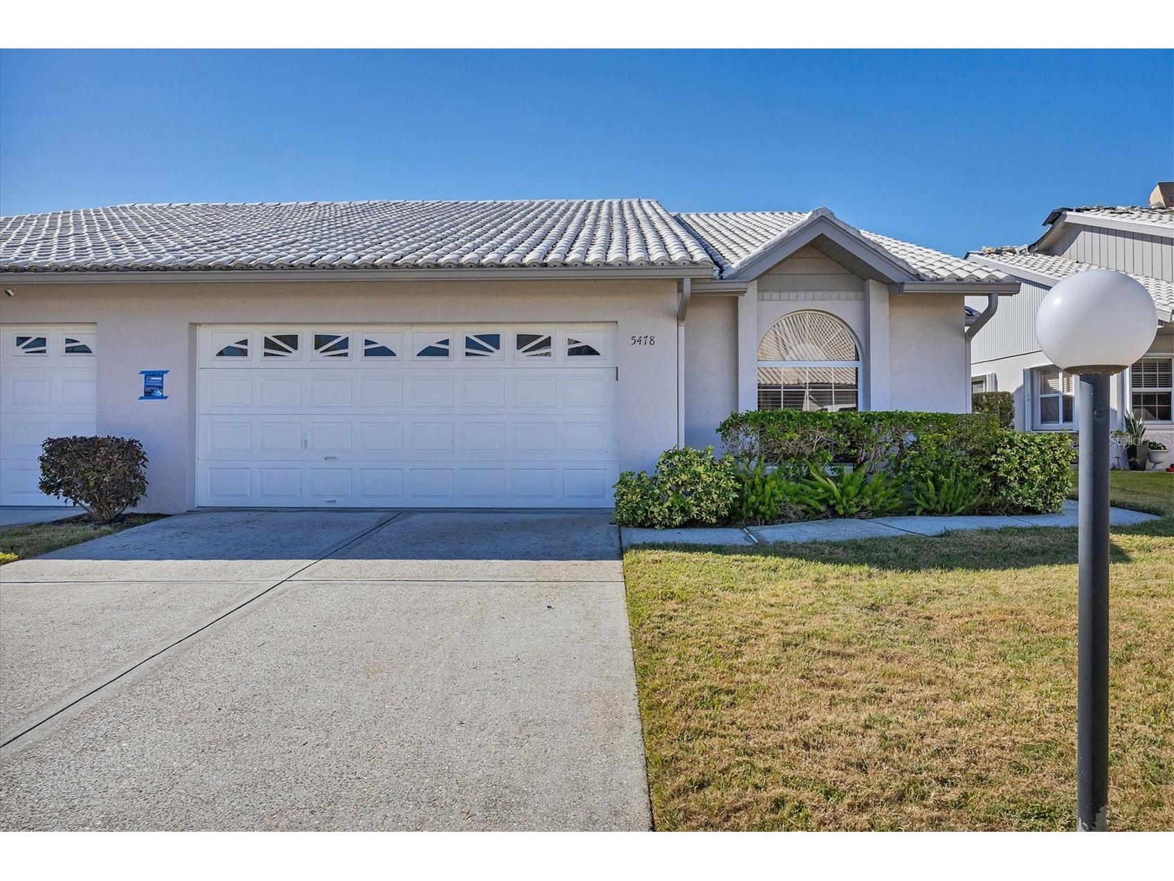 5478 Kelly Drive #7 Sarasota FL 34233 A4683736 image2