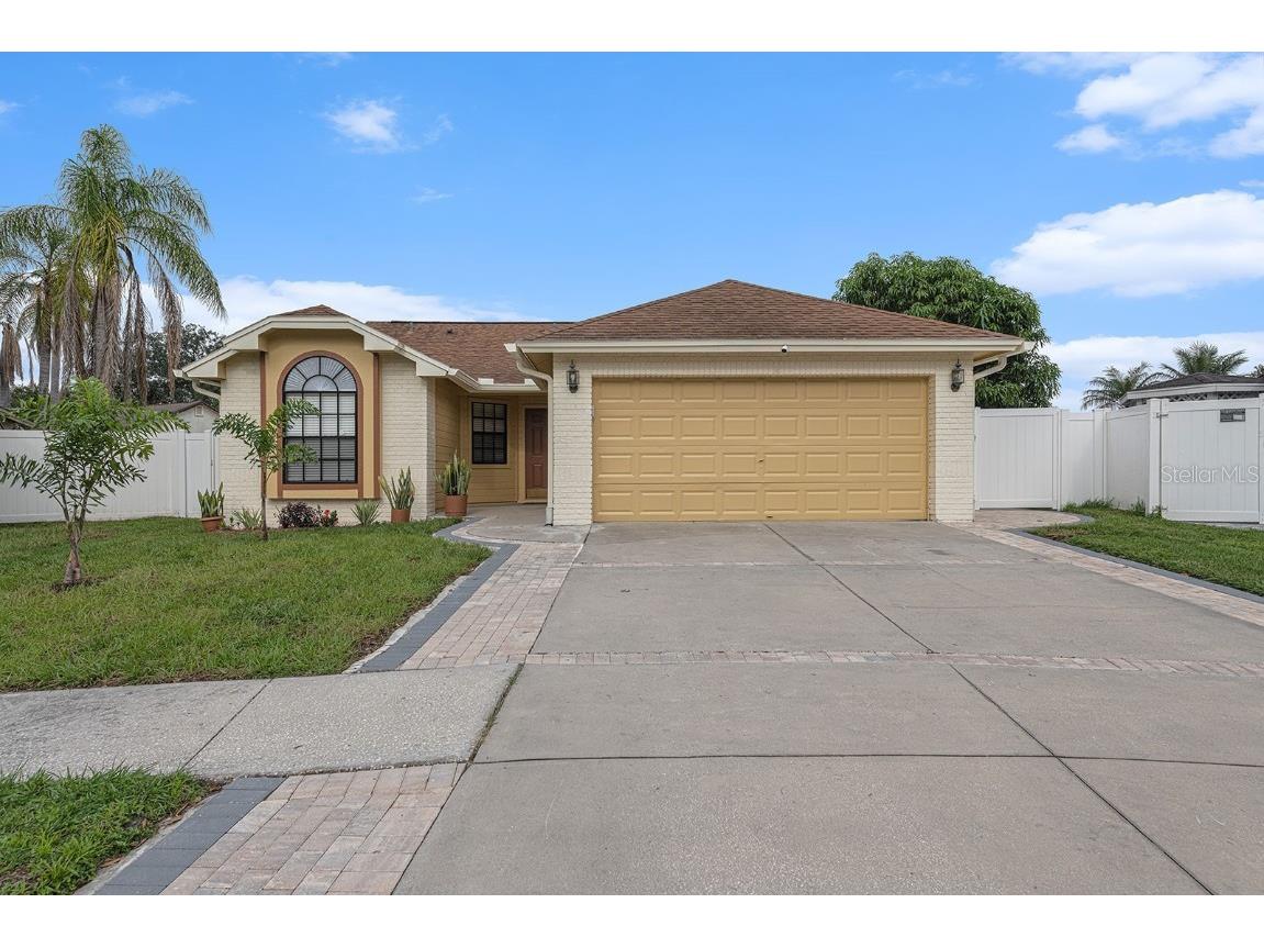 5479 Friarsway Drive Tampa FL 33624 T3553235 image1