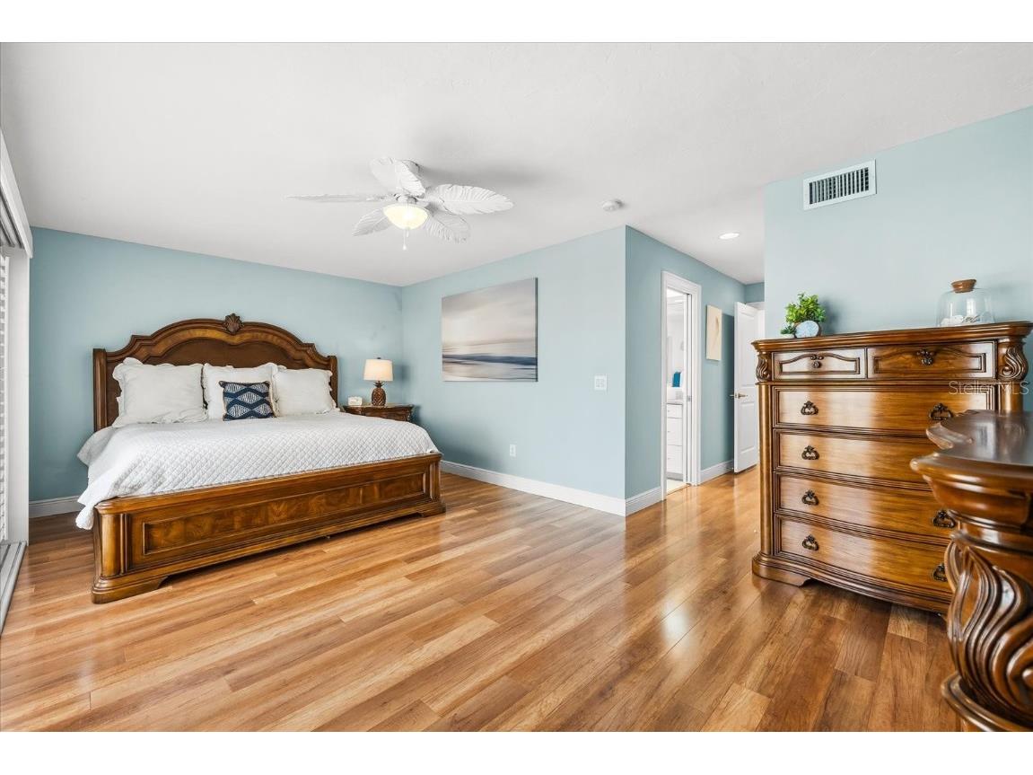 548 Beach Road #540A Sarasota FL 34242 A4647169 image20