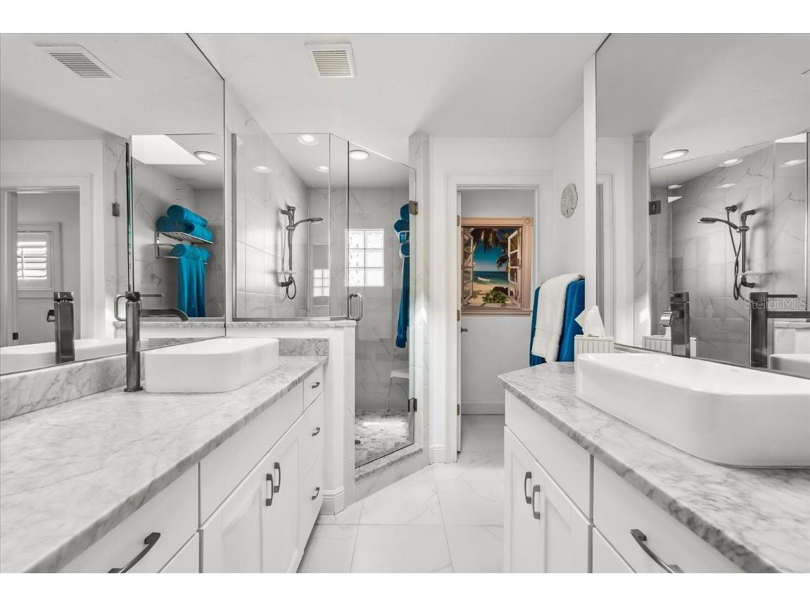 548 Beach Road #540A Sarasota FL 34242 A4647169 image25