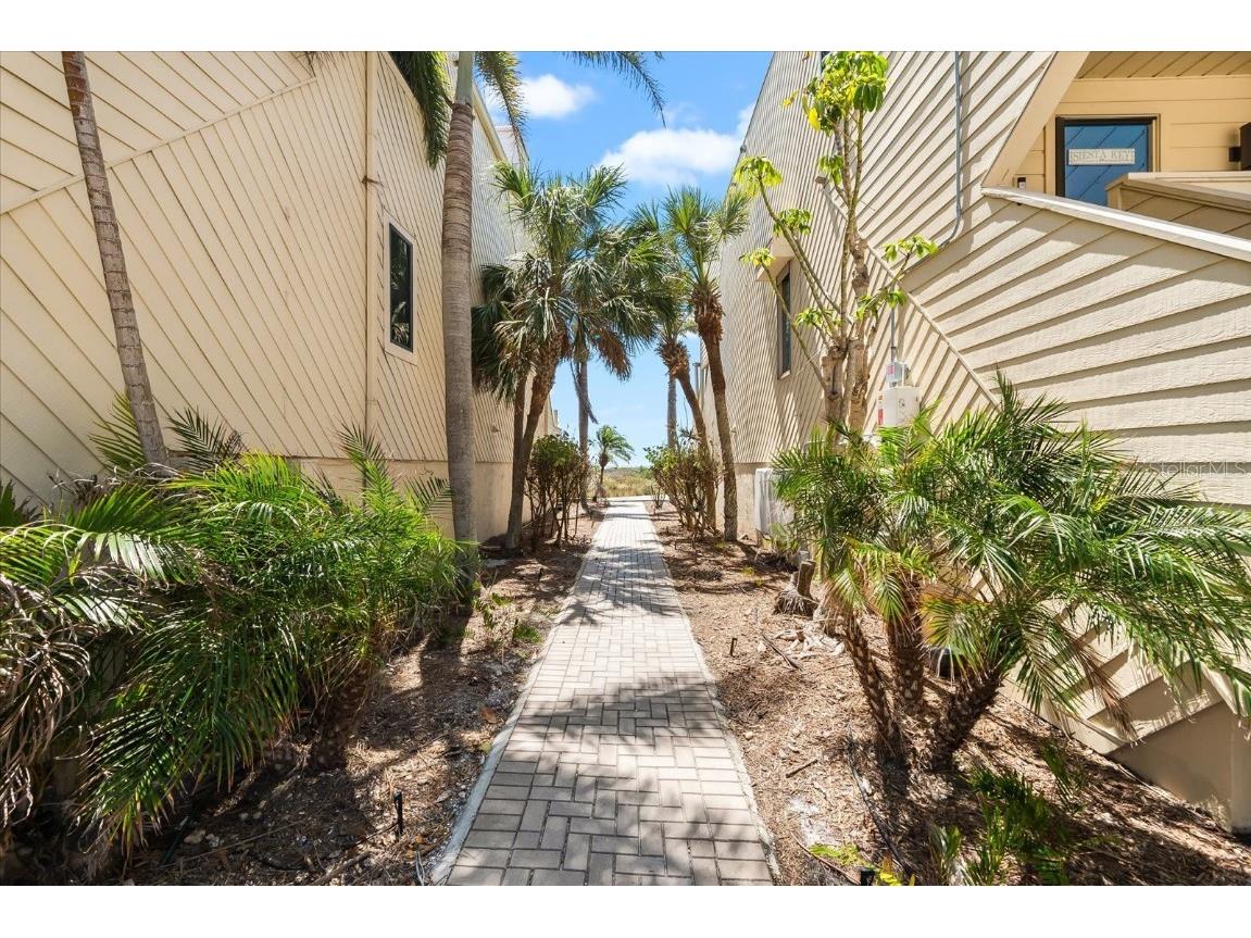 548 Beach Road #540A Sarasota FL 34242 A4647169 image42