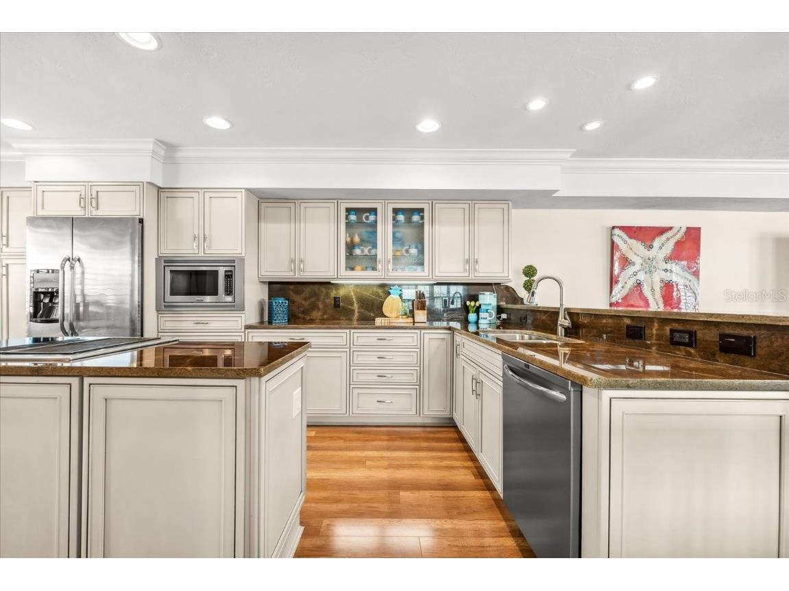 548 Beach Road #540A Sarasota FL 34242 A4647169 image8